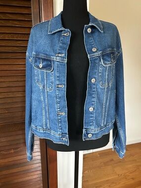 Old Navy Cropped Denim Jacket